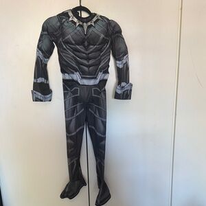 Avenger Superhero Costume in Black and Gray